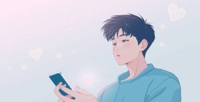 スマートフォンを見つめるアニメスタイルの若い男性と、その周りに散りばめられたたくさんのハートの画像。